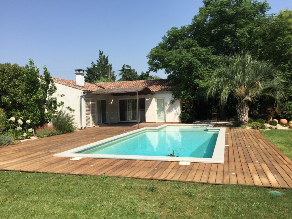 Terrasse en bois exotique